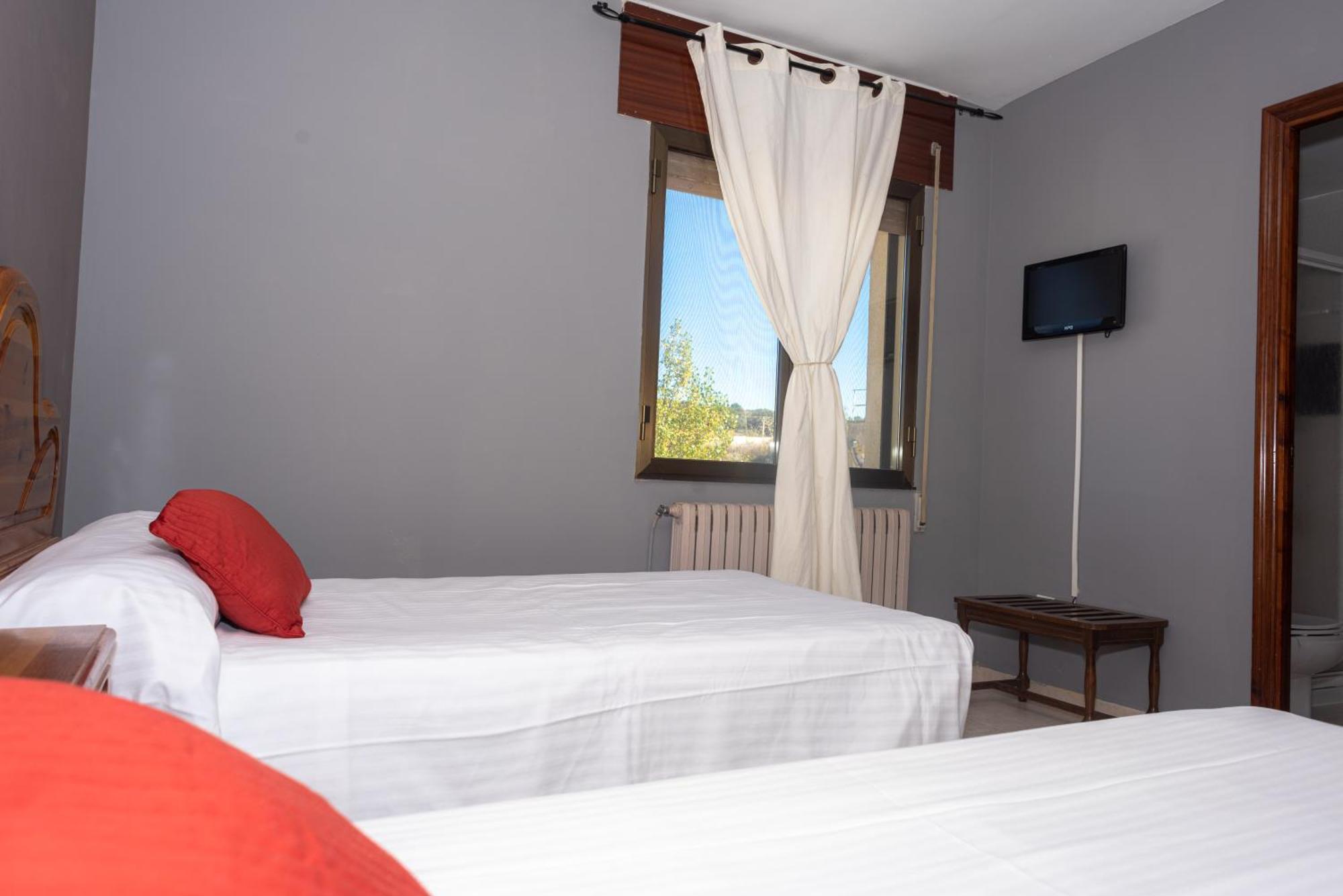 Hostal Venta De Valcorba 소리아 외부 사진